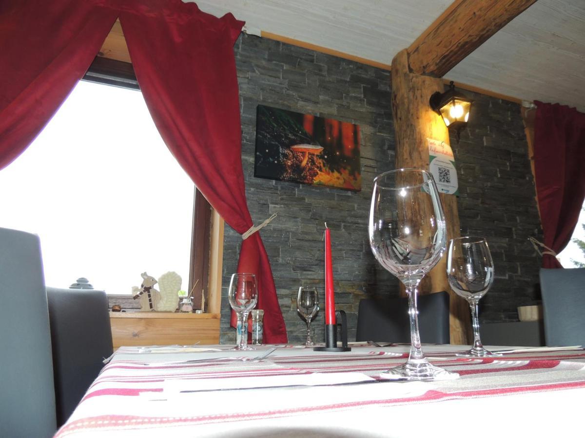 Auberge "La Fourchette Paysanne" Dochamps Exterior photo